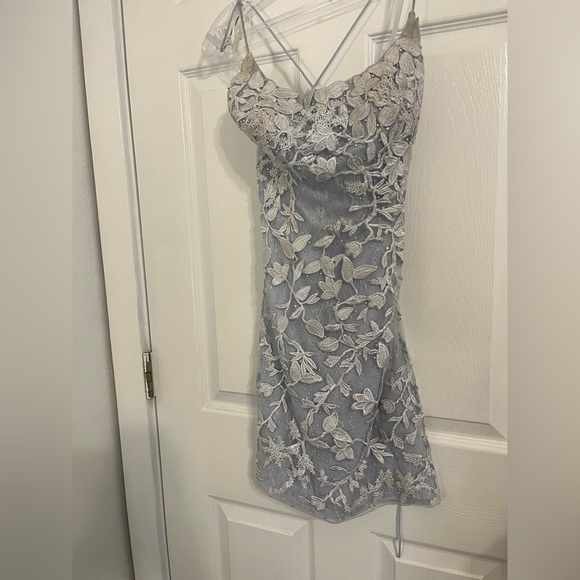 Hoco dress - Picture 5 of 11